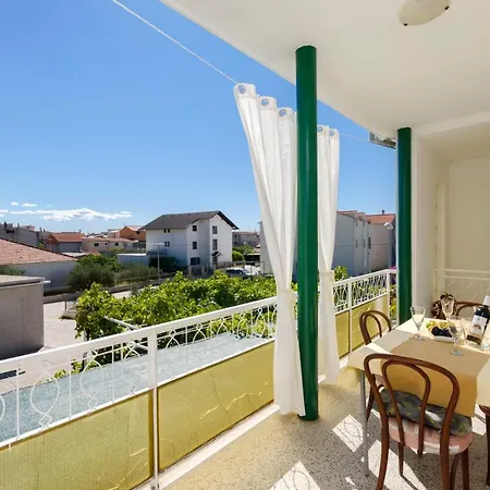 Apartment Roza Vodice