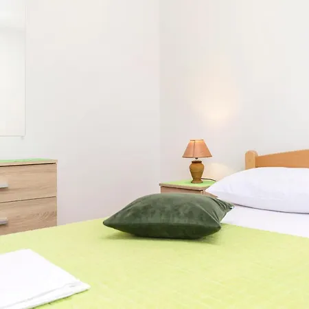 Roza Apartment *