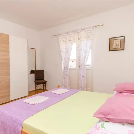 Roza Apartment